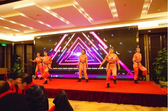 硅動力舉辦“開放創(chuàng)新，高質(zhì)量發(fā)展”2019年年會(圖2)